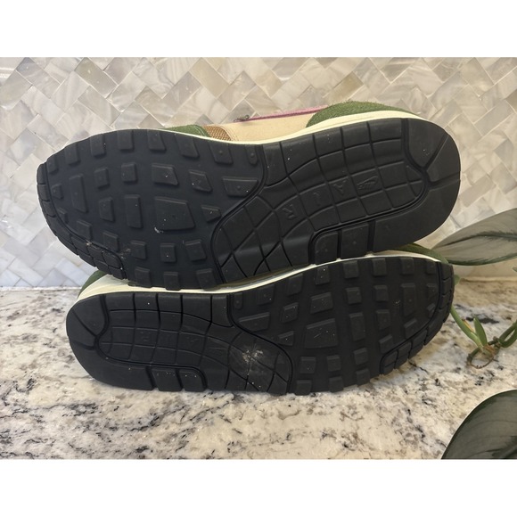 Size 7 Nike Air Max 1 NH  DR9773-300 TreeLine Skunk Men's Sneakers - Picture 15 of 16